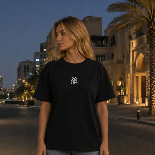 Oversized T-Shirt – Do Not Follow Me